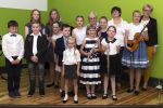 Jury z uczestnikami konkursu